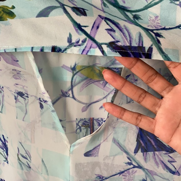 BCBGeneration Printed Yoke Overlay Aqua Shell top - Picture 8 of 10